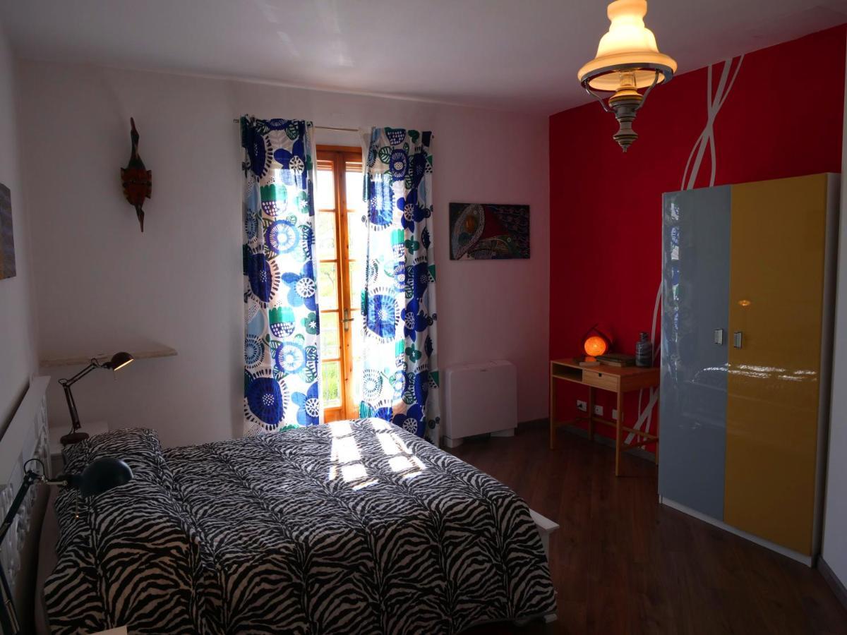 B&B Des Artistes Borzano 外观 照片
